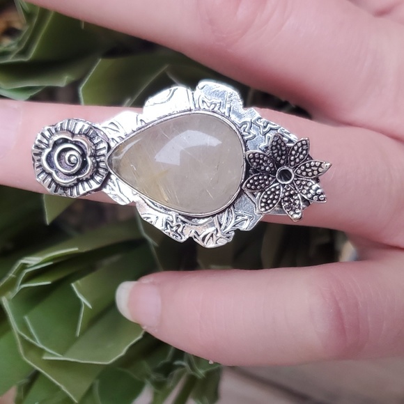 New Golden Rutile Carved 925 Silver Ring. - Picture 7 of 16